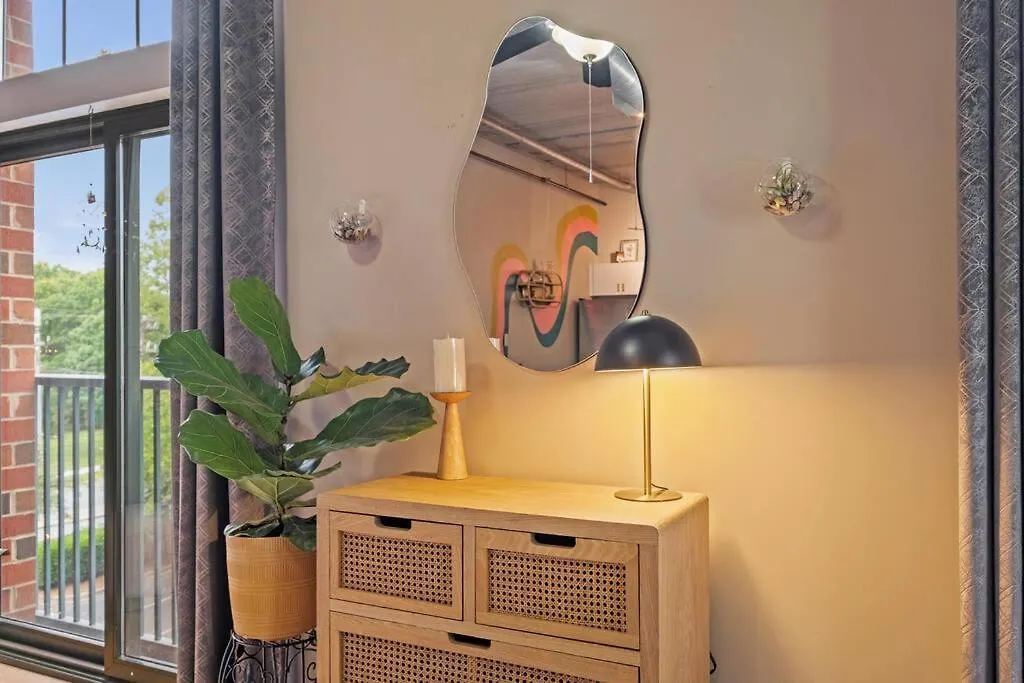 Fun & Eccentric + Uptown + Getaway + King Studio Charlotte
