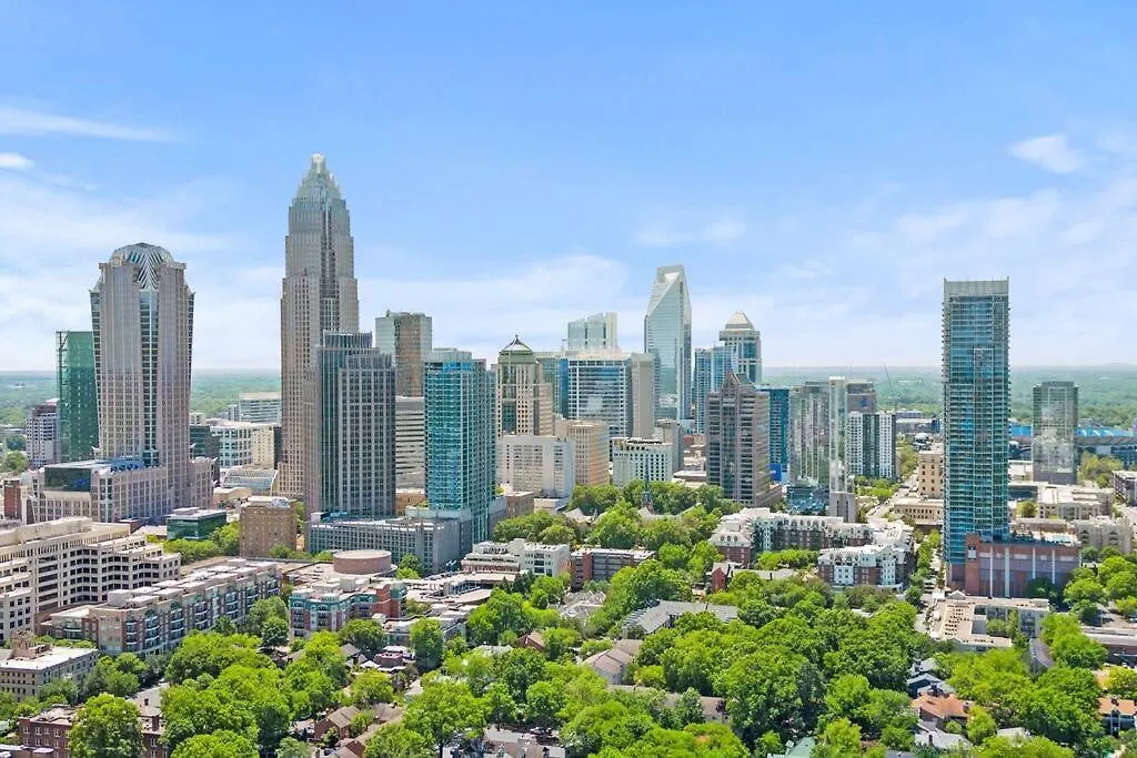 Fun & Eccentric + Uptown + Getaway + King Studio Charlotte